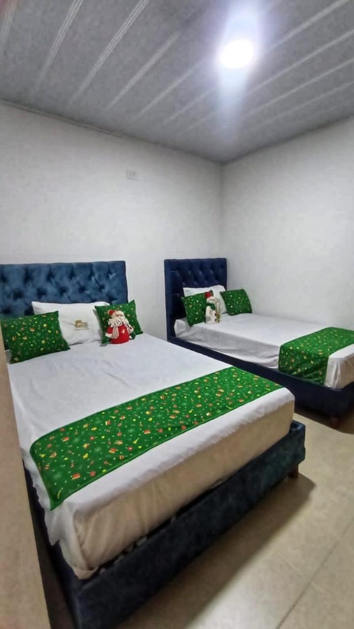 Hostal Quebrada Verde 호텔 엘 콜레히오 외부 사진